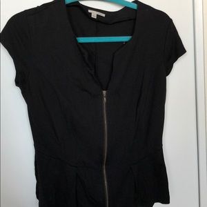 Short sleeve zip up blouse